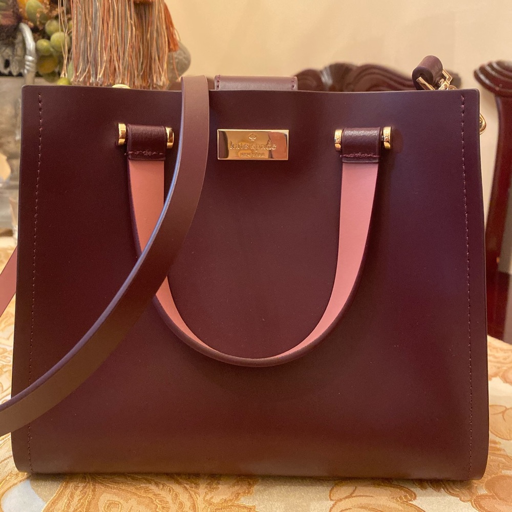 Kate Spade mini crossbody bag!!